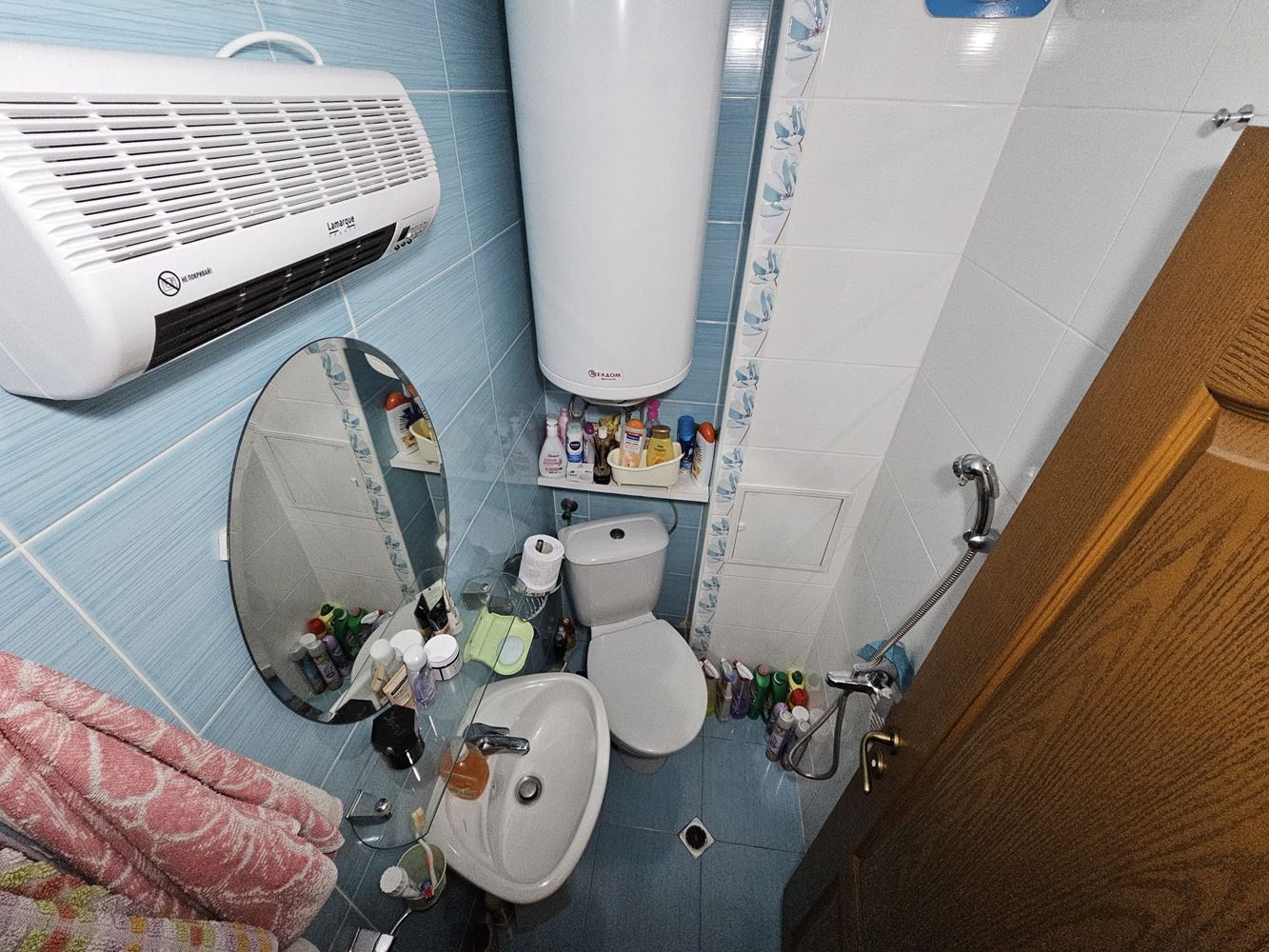 Двустаен апартамент с морска панорама в Свети Влас – престиж, комфорт и локация на 100 м от плажа. С паркомясто в комплекса