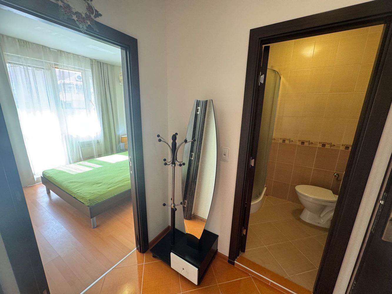 Двустаен апартамент на партер в стария град на Поморие – близо до морето