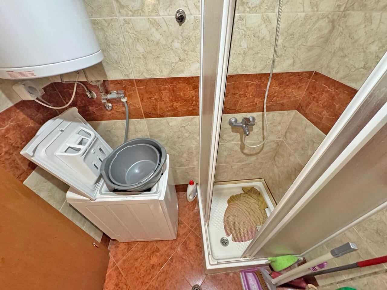 Просторен двустаен апартамент с гледка към басейна в Слънчев бряг