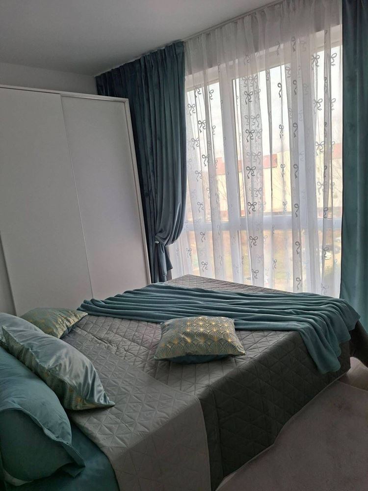 Стилен двустаен апартамент с ниска такса поддръжка в Слънчев бряг – комфорт, сигурност и отлична инвестиция на морето