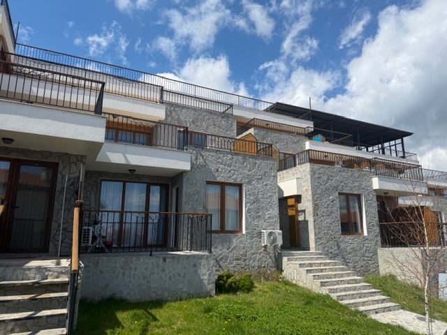 Студио с морска панорама в луксозен комплекс в Ахелой – комфорт, стил и релакс