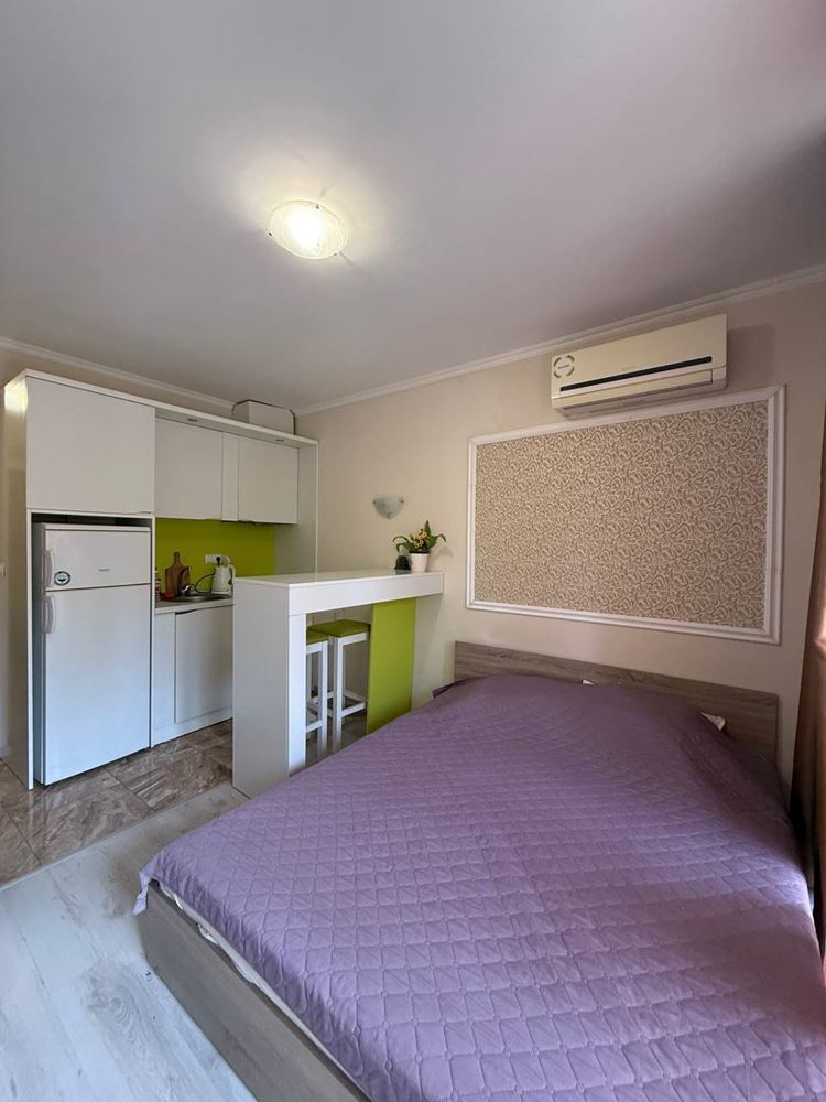 Луксозно студио с морска атмосфера в Свети Влас