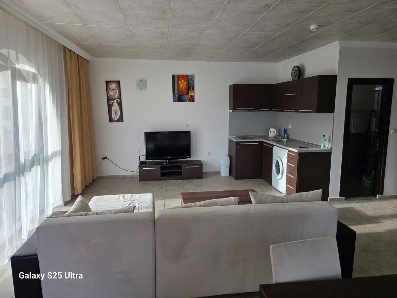 Двустаен апартамент с гледка море и Стария Несебър в Свети Влас