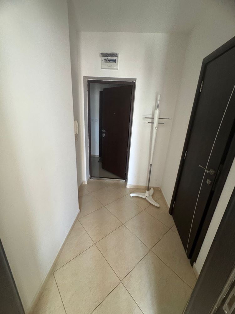 Уютно обзаведено студио на 300 м от морето в Поморие – отлична инвестиция и ваканционен имот 