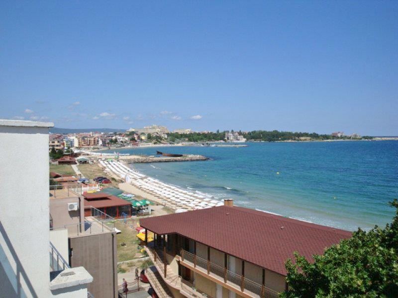 Луксозен тристаен апартамент с морска гледка на първа линия в Равда – 114 м², две тераси и пълен комфорт