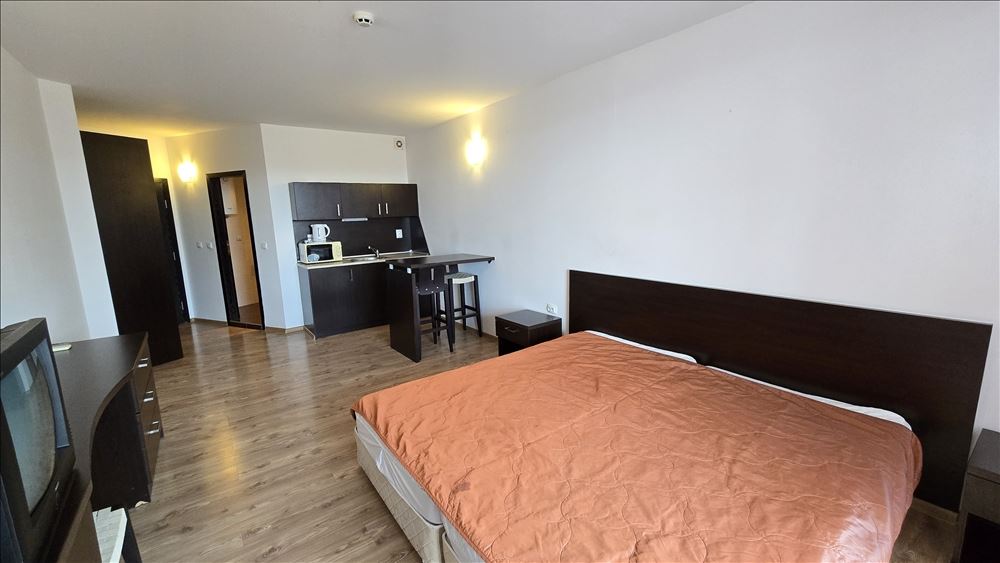 Елегантно студио в елитен комплекс в Сарафово – няколко крачки от плажа, лукс, СПА и басейн пред Вас