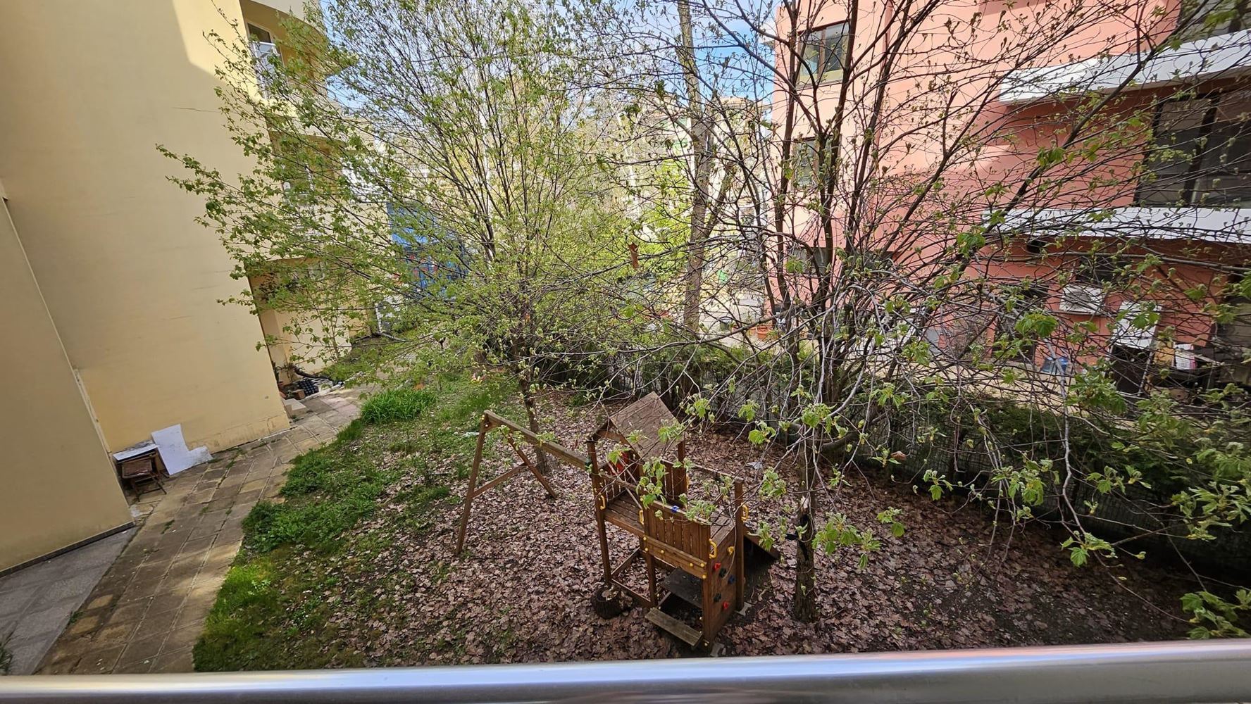 Просторно студио с Акт 16 в Слънчев бряг – отлична инвестиция в сърцето на курорта