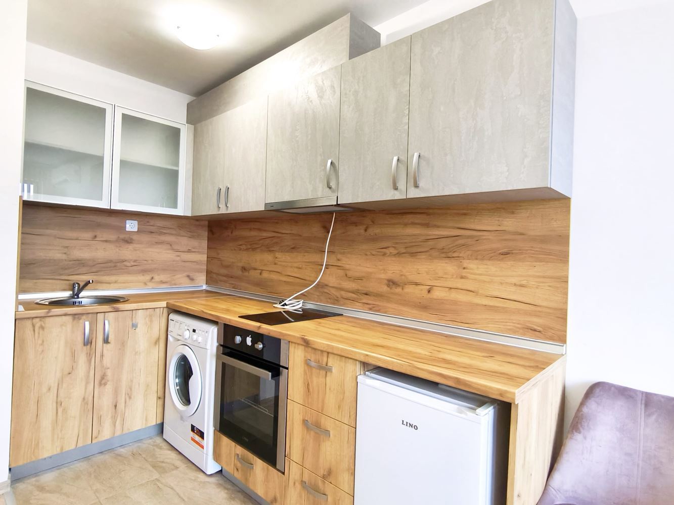 Уютен двустаен апартамент в новия квартал на Несебър – без такса поддръжка