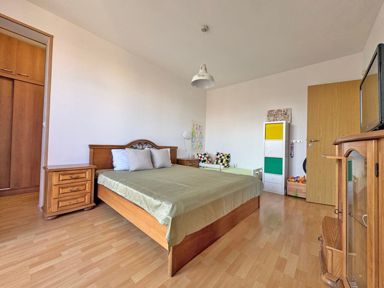 Луксозен пентхаус в Слънчев бряг с впечатляваща панорамна тераса и отлична локация