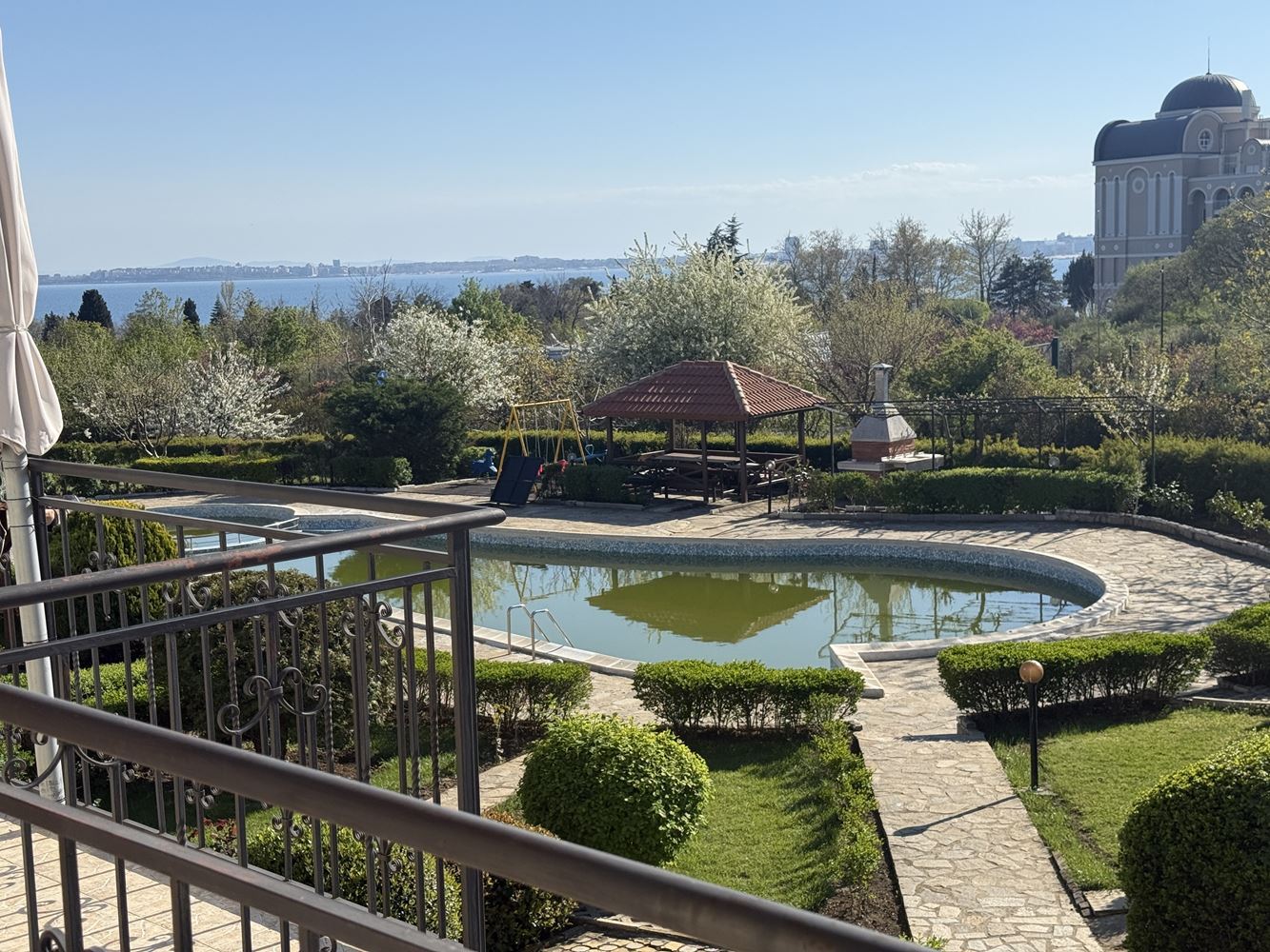 Двустаен апартамент в Свети Влас – на 300 м от морето, с отлична инфраструктура и разсрочено плащане до края на година