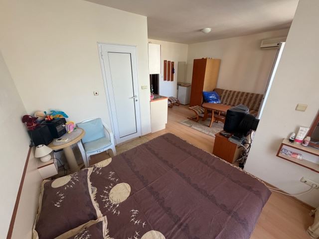 Студио с интелигентно разпределение и топ локация – на 200 м от Какао Бийч