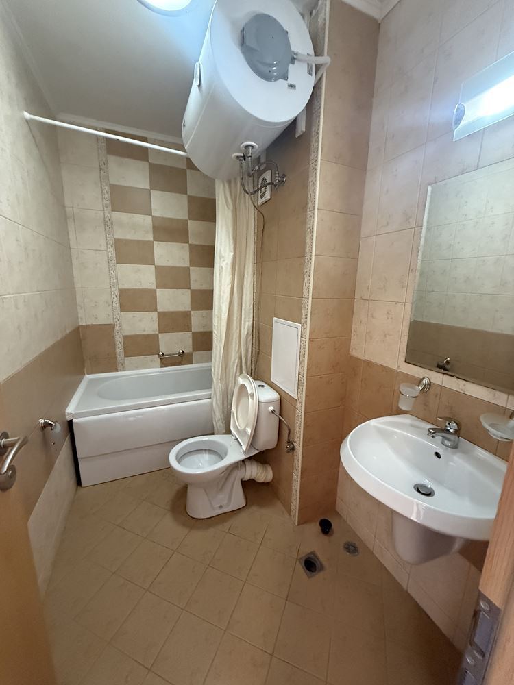 Простор, удобство и отлична локация – студио в сърцето на Слънчев бряг