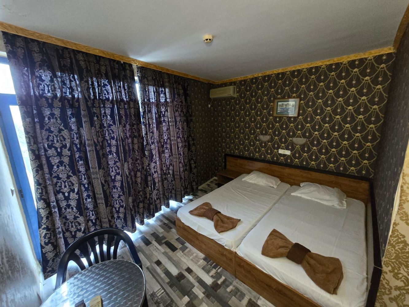 Стилно студио в центъра на Слънчев бряг,  с гледка към парка и града