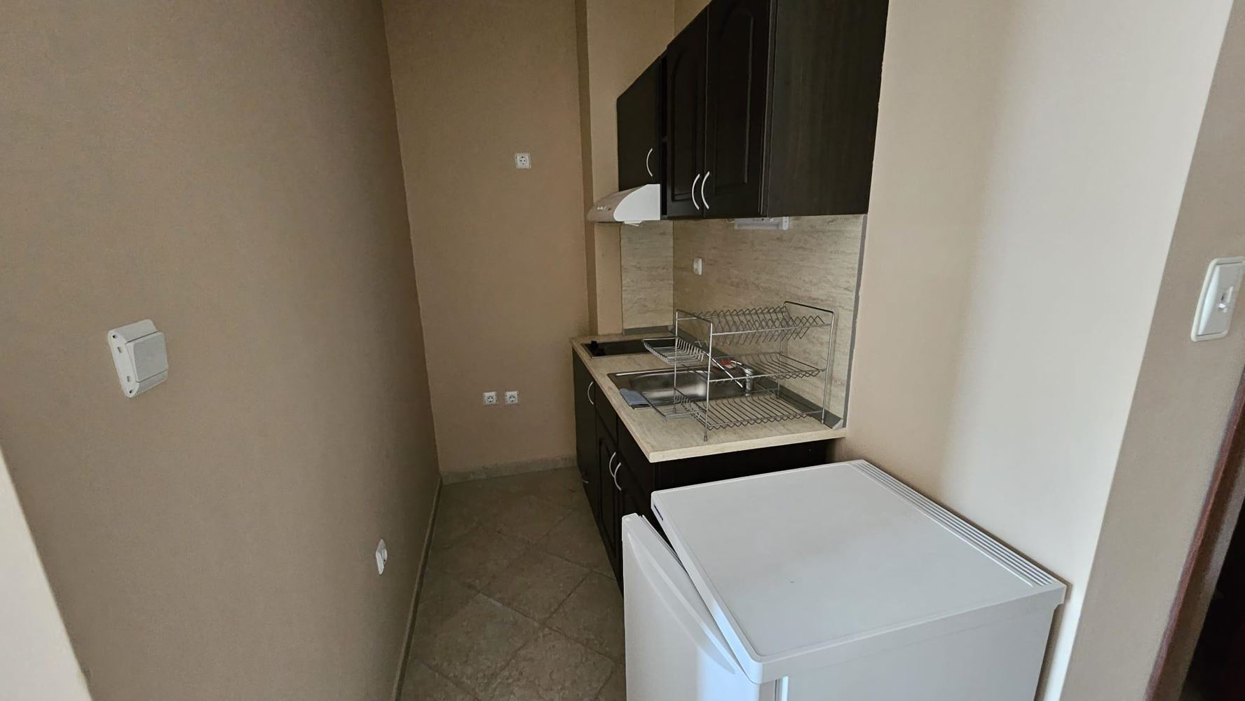 Обзаведено студио в Равда без такса поддръжка – на 200 метра от морето