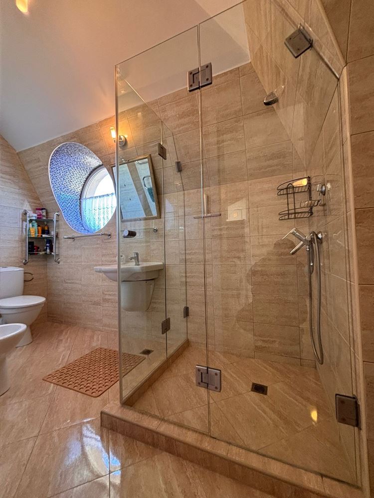 Елегантно студио с панорамна тераса в луксозен комплекс в Слънчев бряг