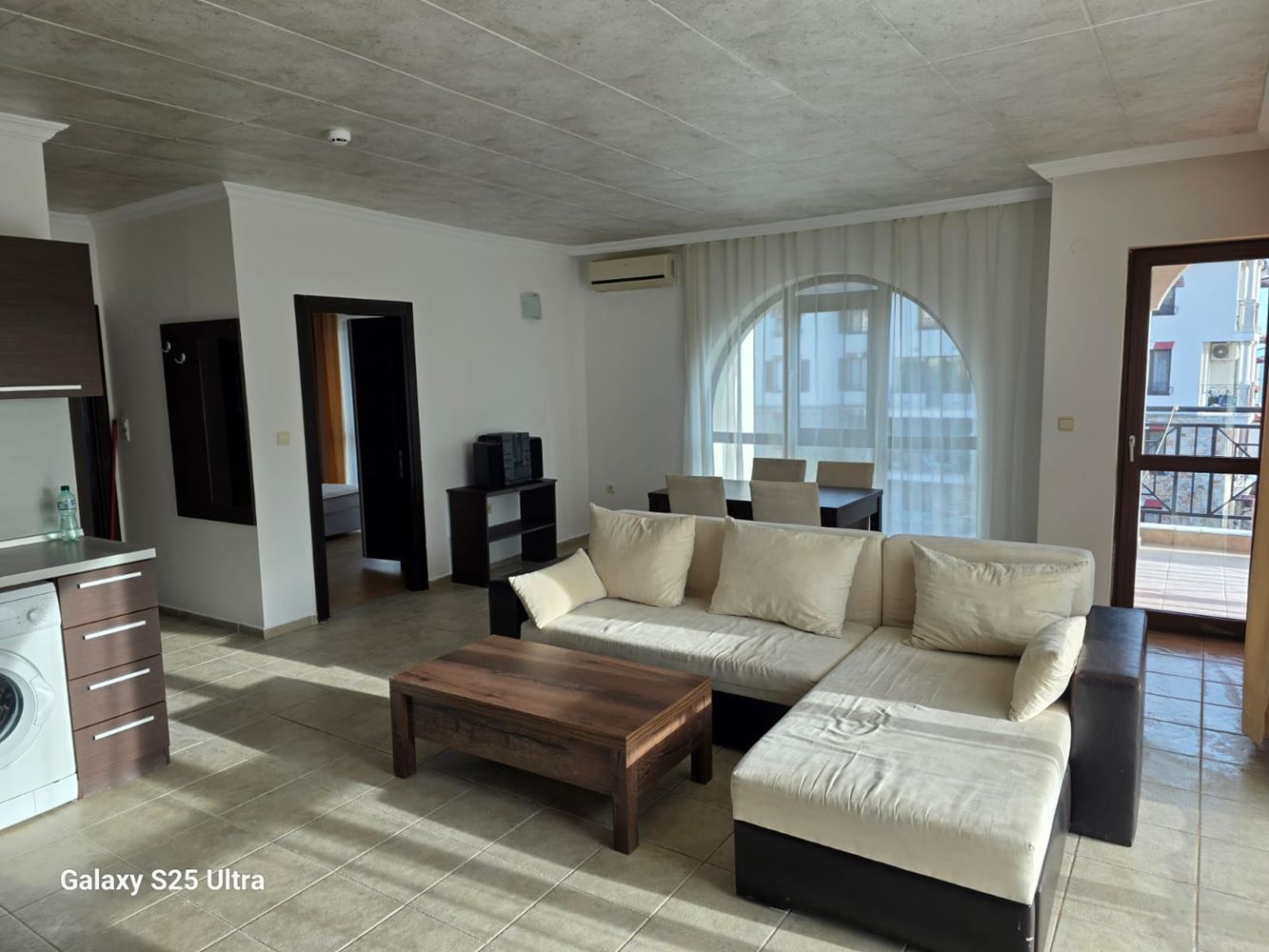 Двустаен апартамент с гледка море и Стария Несебър в Свети Влас