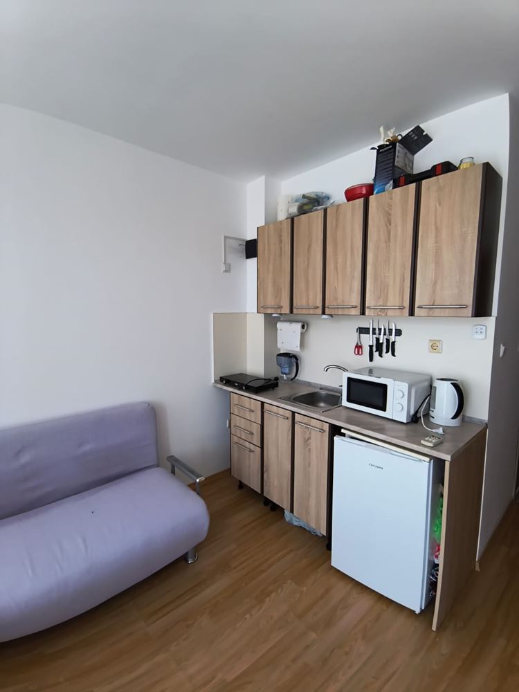 Ексклузивно обзаведено студио в затворен комплекс с богата инфраструктура и спокойна атмосфера