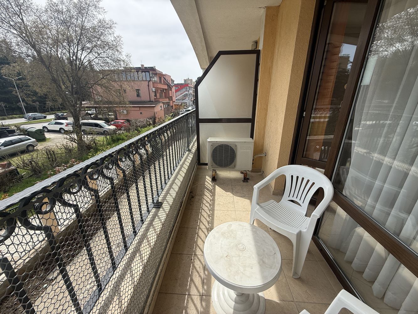 Простор, удобство и отлична локация – студио в сърцето на Слънчев бряг