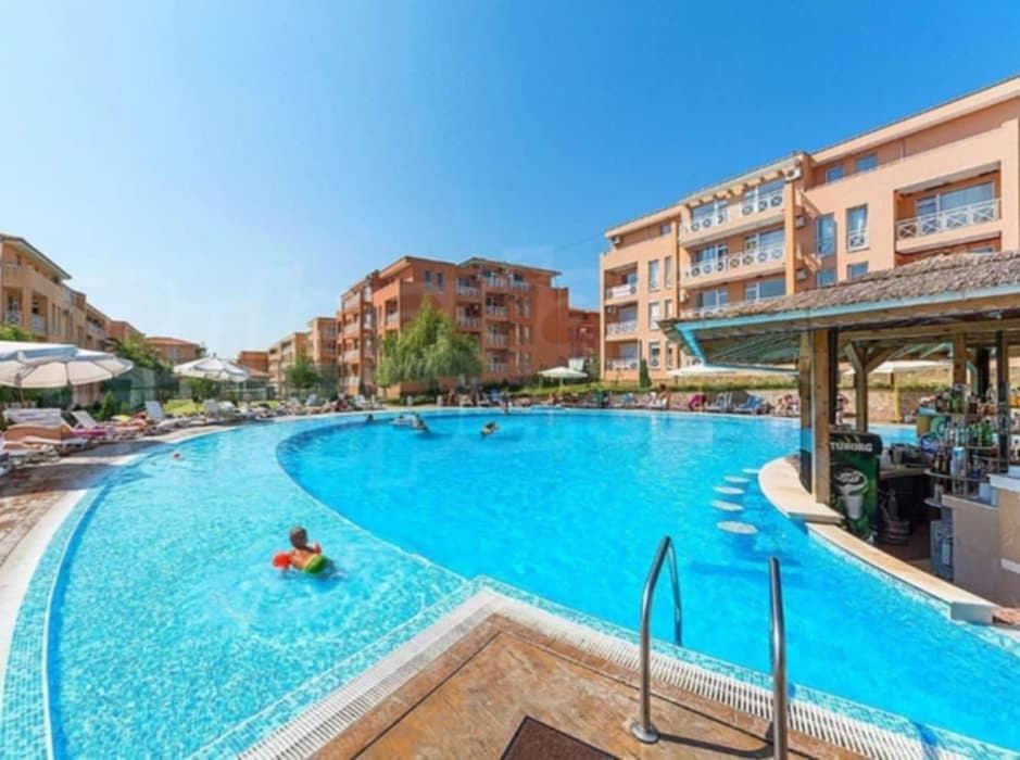 Ексклузивно обзаведено студио в затворен комплекс с богата инфраструктура и спокойна атмосфера