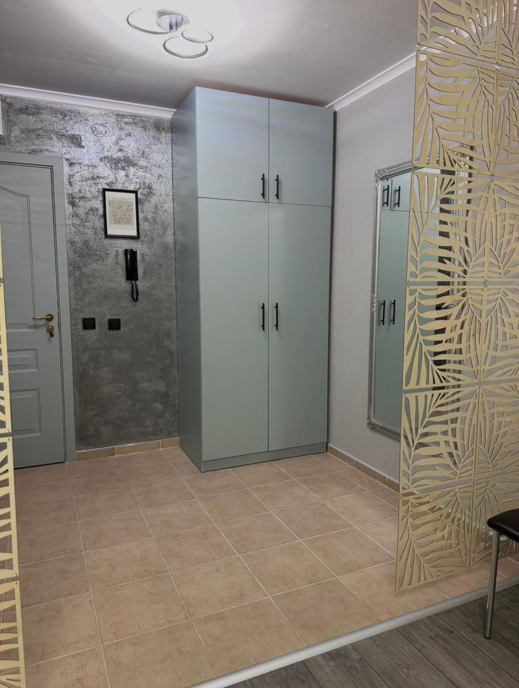 Двустаен апартамент с частична морска гледка в Св. Влас – обзаведен, след ремонт, в луксозен затворен комплекс