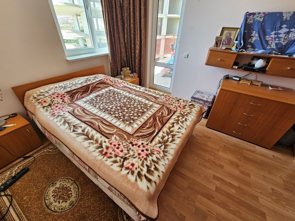 Свети Влас, първа линия море - панорамен апартамент с морска гледка от всяка стая 