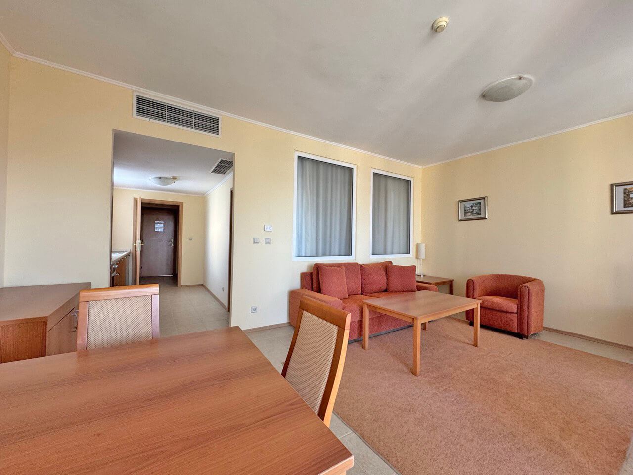 Ексклузивен двустаен апартамент на първа линия в Поморие – лукс, престиж и инвестиция с незабавна възвръщаемост