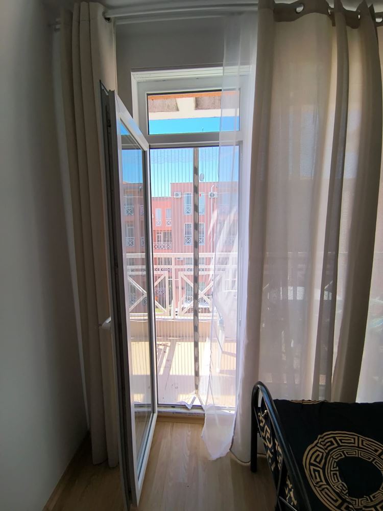 Ексклузивно обзаведено студио в затворен комплекс с богата инфраструктура и спокойна атмосфера