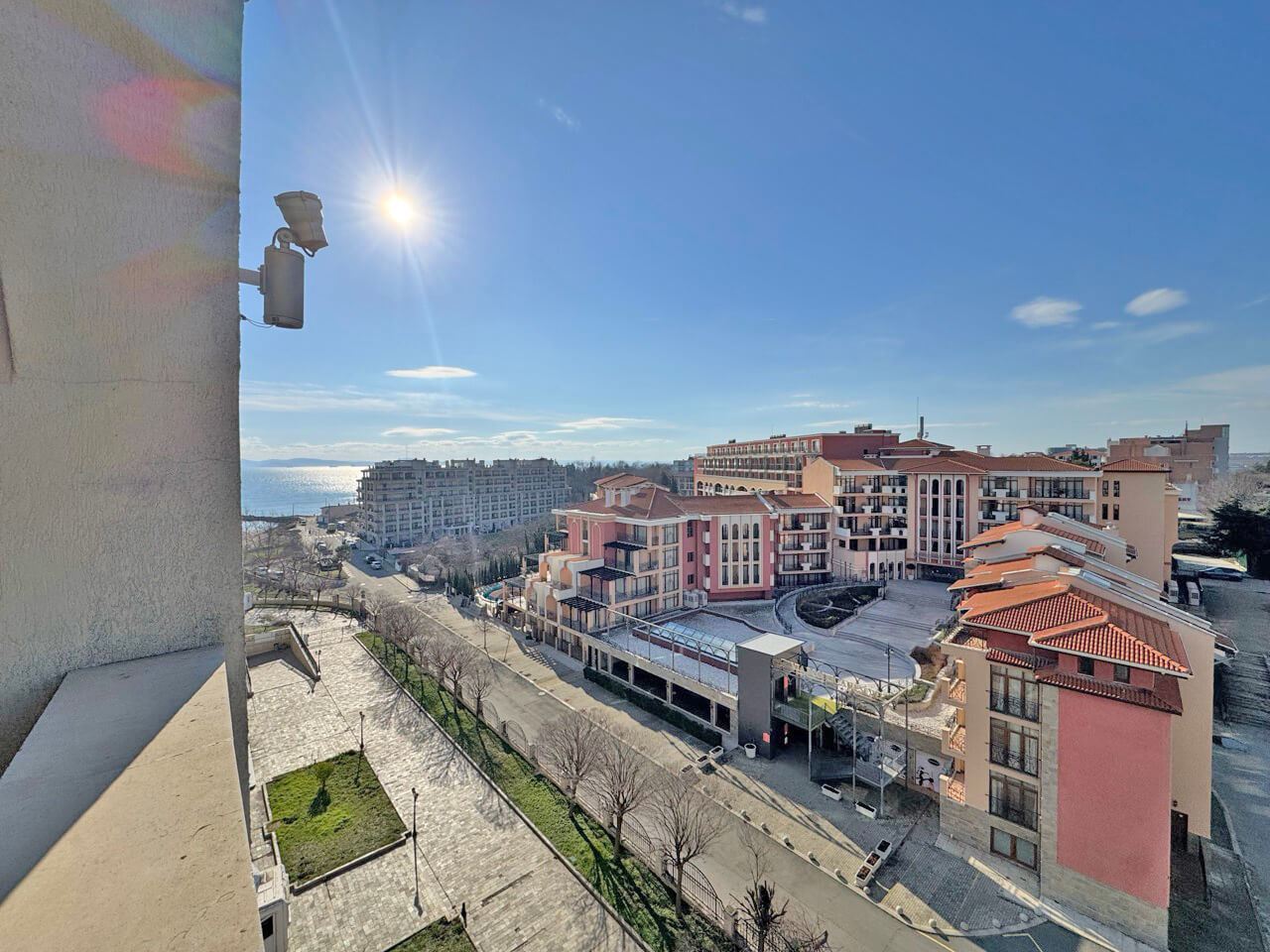 Ексклузивен двустаен апартамент на първа линия в Поморие – лукс, престиж и инвестиция с незабавна възвръщаемост