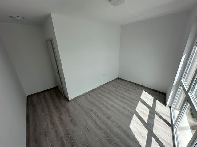 Ново строителство в Слънчев бряг – голям тристаен апартамент без месечни такси!