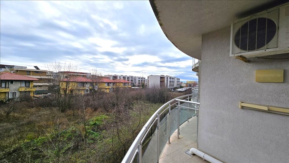 Елегантно студио в елитен комплекс в Сарафово – няколко крачки от плажа, лукс, СПА и басейн пред Вас