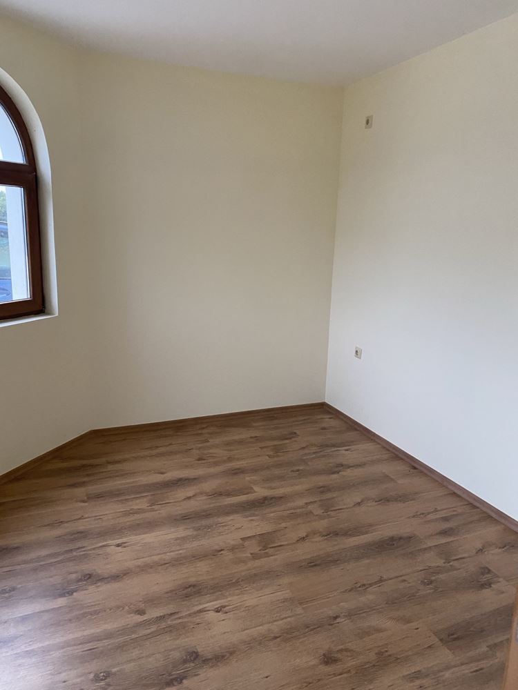 Равда - двустаен апартамент с Акт 16 на четвърти етаж – модерна сграда, отлична локация и потенциал за доходност