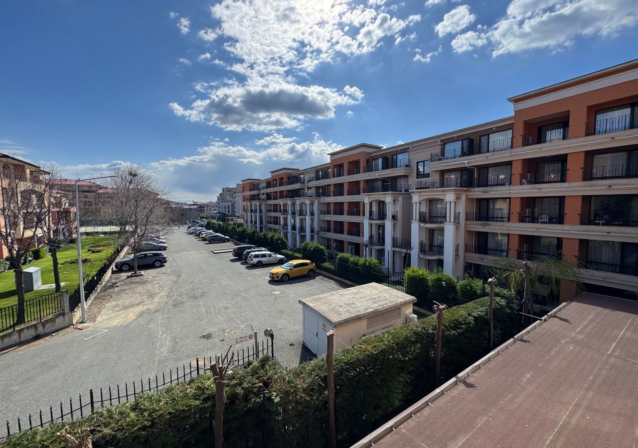 Студио на първа линия море в Свети Влас – комбинация от локация и комфорт 