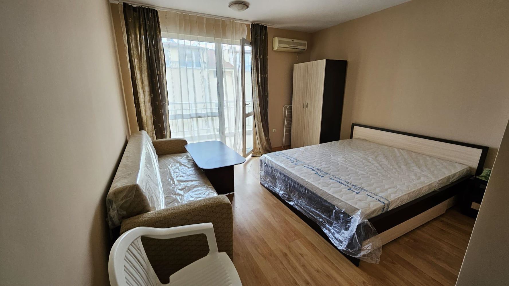 Обзаведено студио в Равда без такса поддръжка – на 200 метра от морето