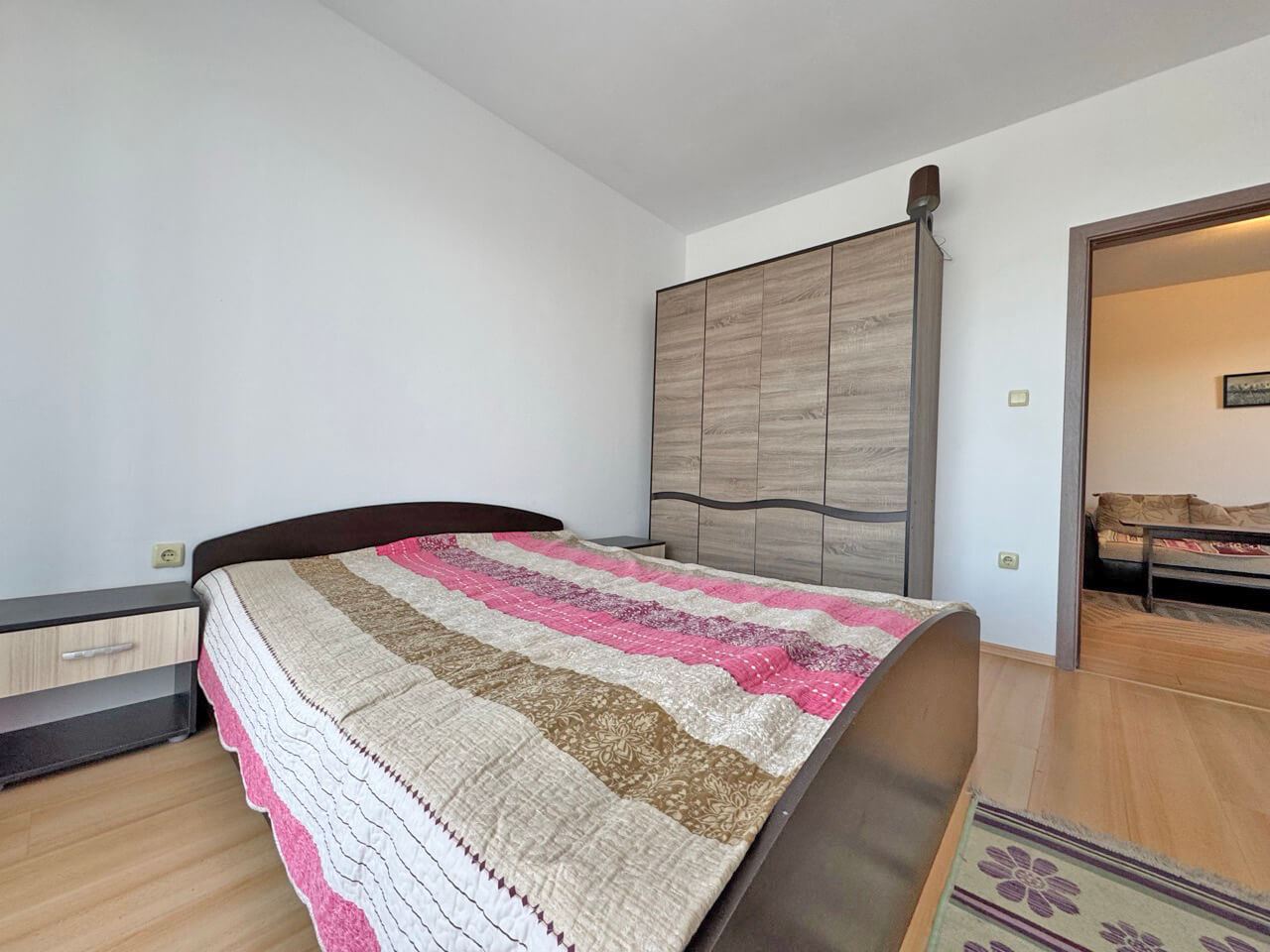 Функционално тристайно жилище на партер в модерен комплекс в района на Слънчев бряг