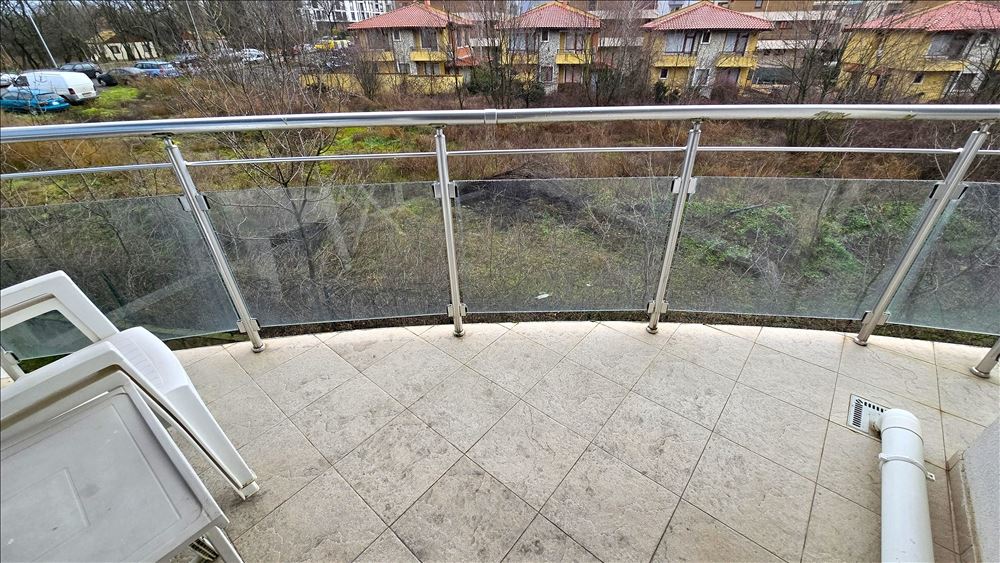 Елегантно студио в елитен комплекс в Сарафово – няколко крачки от плажа, лукс, СПА и басейн пред Вас