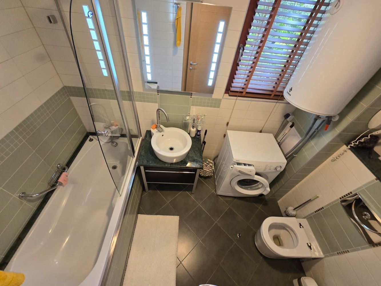 Луксозно студио на първа линия в Равда – стил, комфорт и директен достъп до плажа