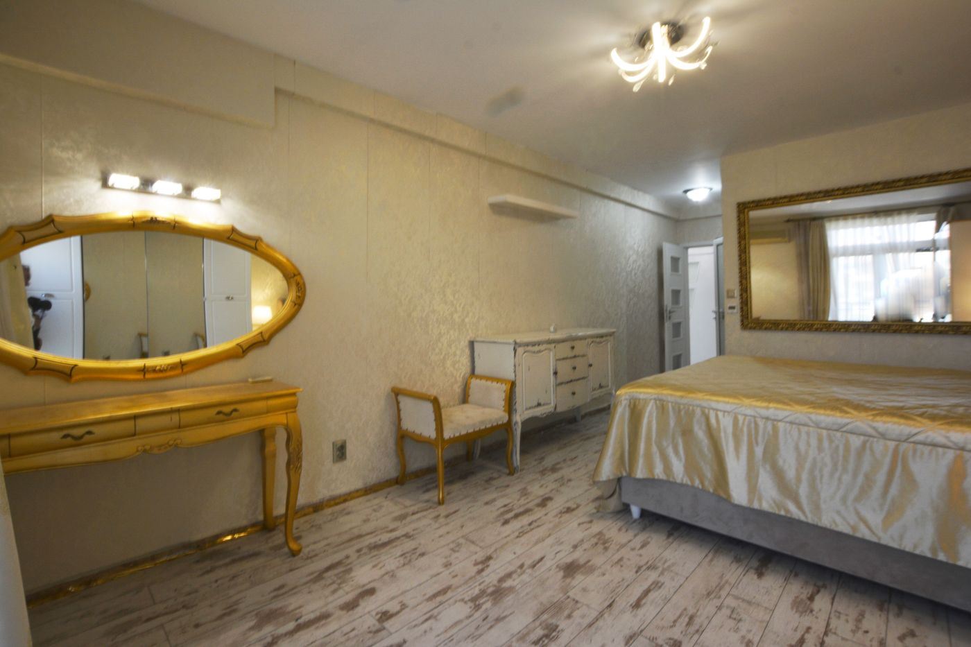 Луксозен тристаен апартамент с морска гледка на първа линия в Равда – 114 м², две тераси и пълен комфорт