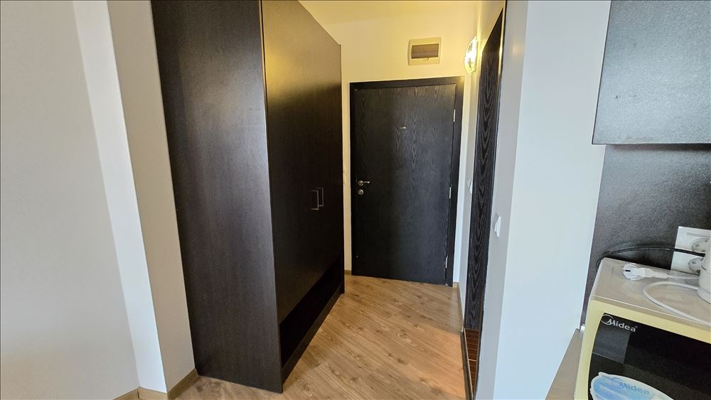 Елегантно студио в елитен комплекс в Сарафово – няколко крачки от плажа, лукс, СПА и басейн пред Вас