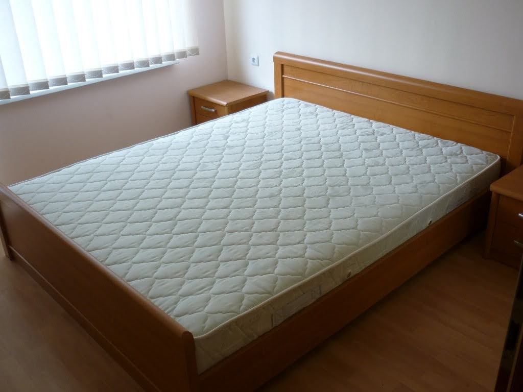 Обзаведен двустаен апартамент на първа линия с морска гледка в Елените