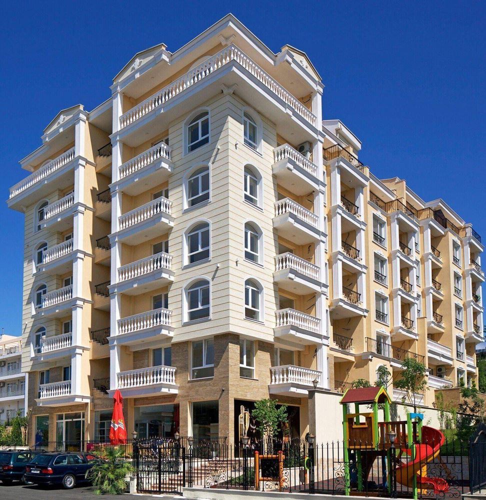 Луксозно студио с морска атмосфера в Свети Влас