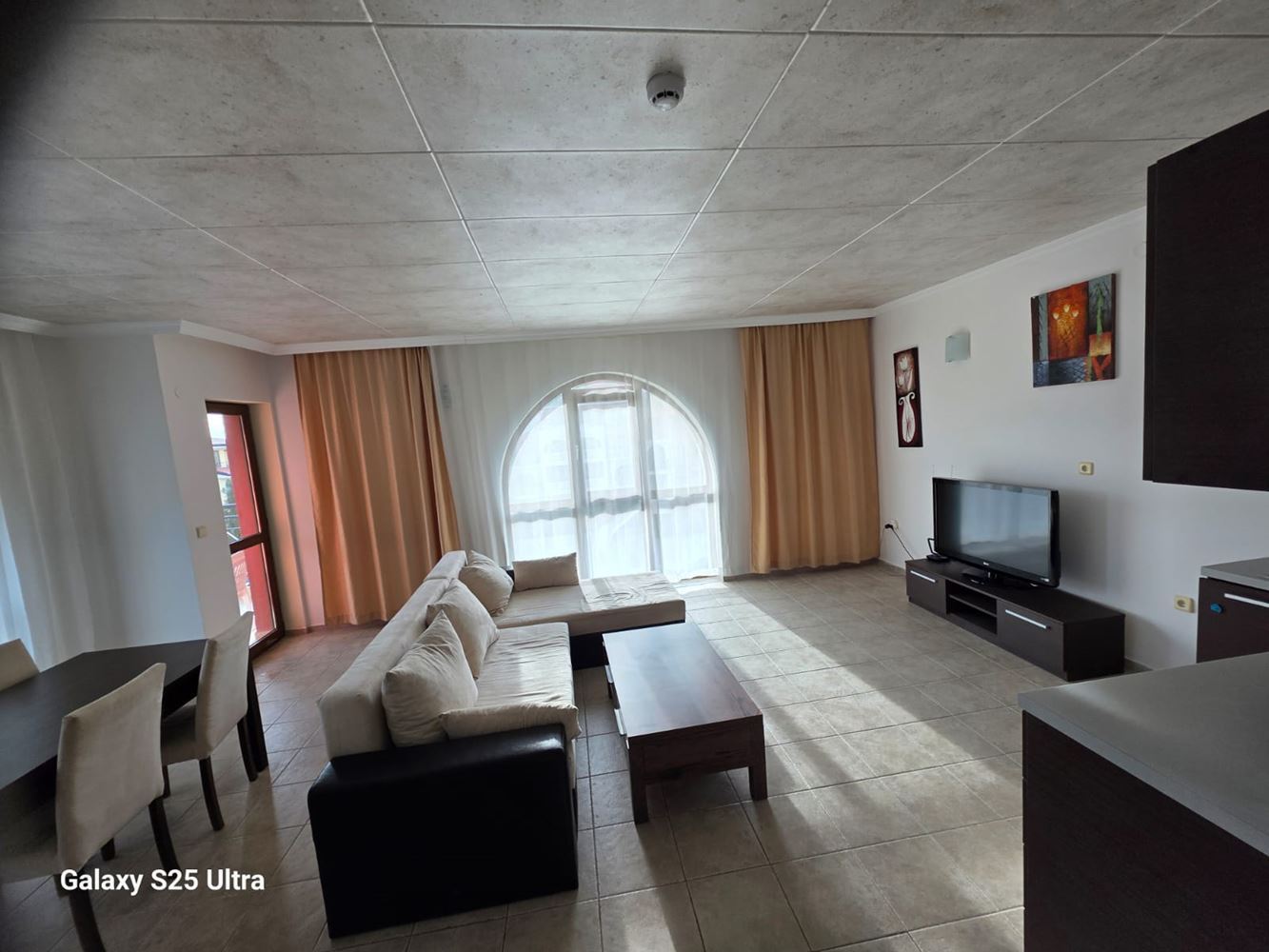 Двустаен апартамент с гледка море и Стария Несебър в Свети Влас