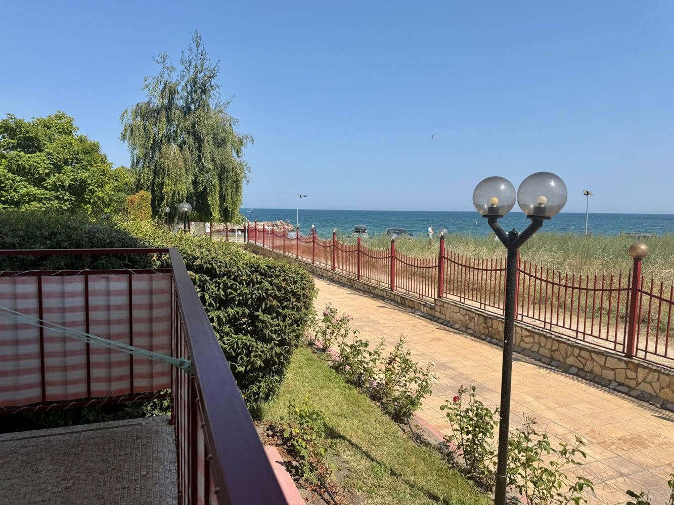 Равда – обзаведено студио с панорамна гледка на 50 метра от морето