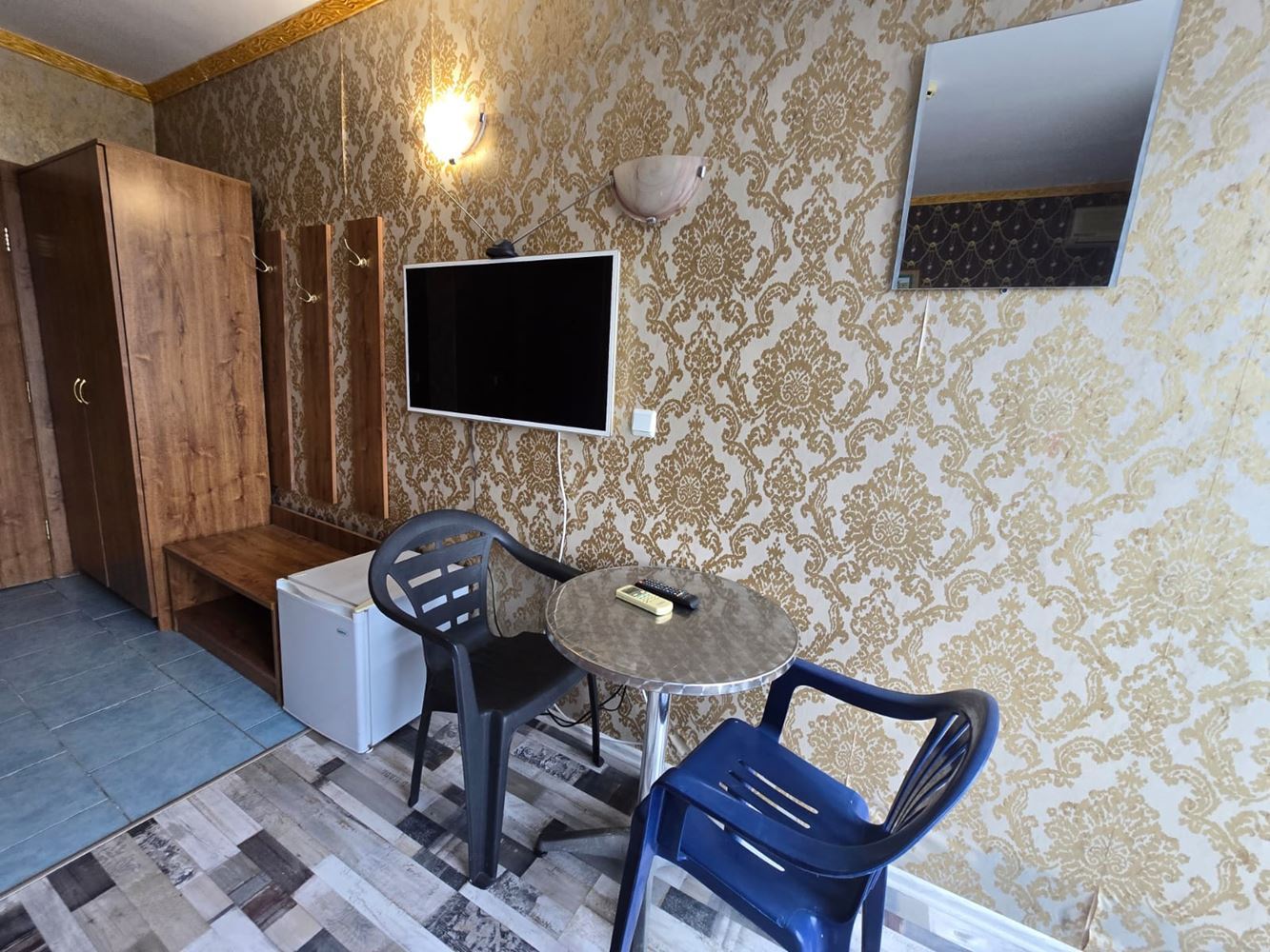 Стилно студио в центъра на Слънчев бряг,  с гледка към парка и града