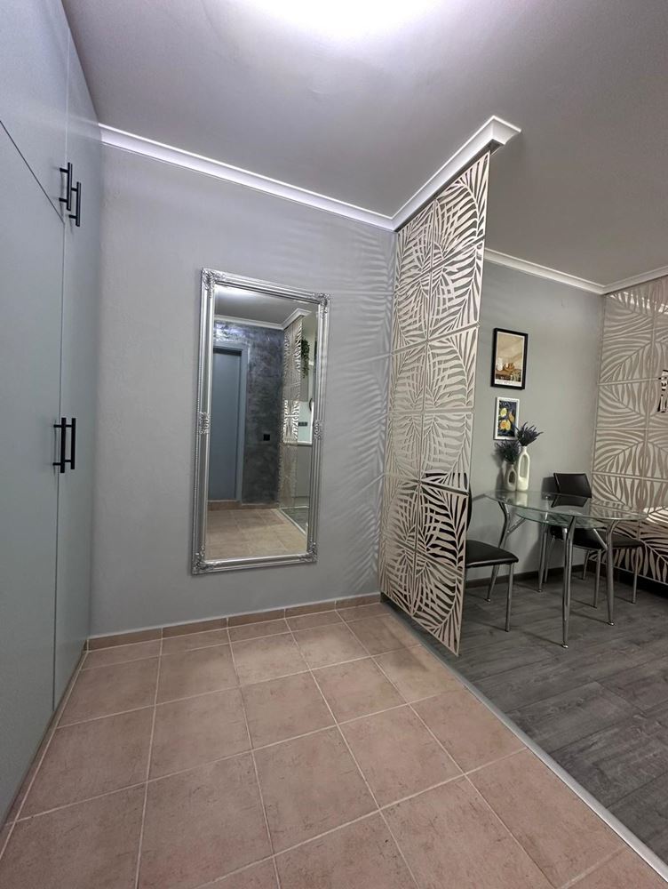 Двустаен апартамент с частична морска гледка в Св. Влас – обзаведен, след ремонт, в луксозен затворен комплекс