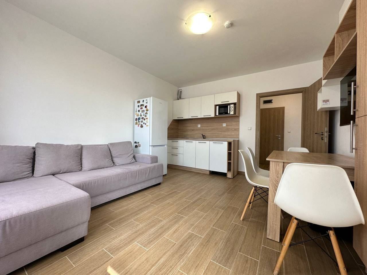 Тристаен апартамент в елитен комплекс на Слънчев бряг – модерен лукс, комфорт и морска атмосфера