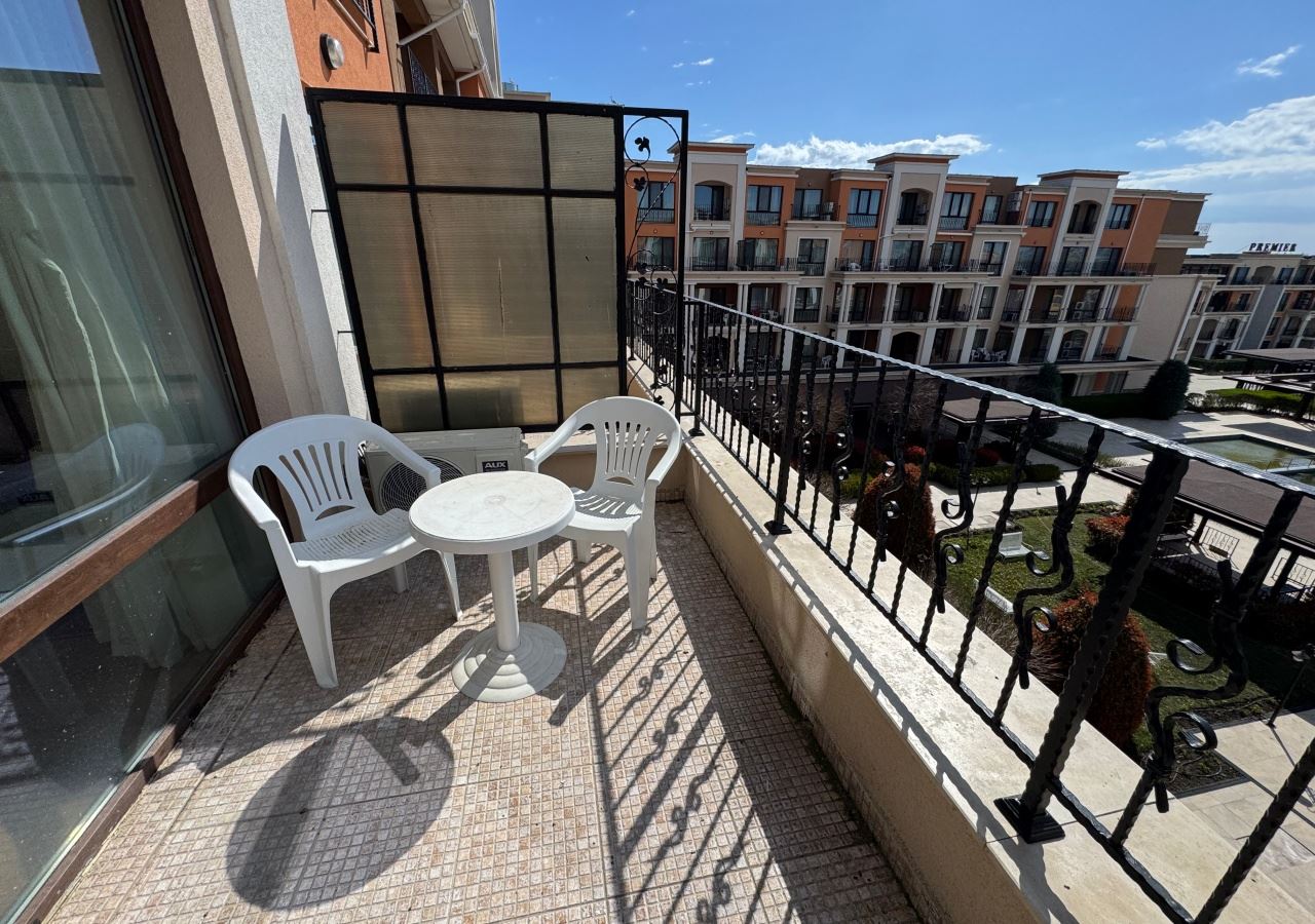 Студио на първа линия с гледка море в луксозен комплекс – напълно обзаведено и готово за ползване