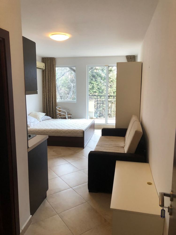 Обзаведено студио в Равда на няколко крачки от южния плаж. Без такса поддръжка!