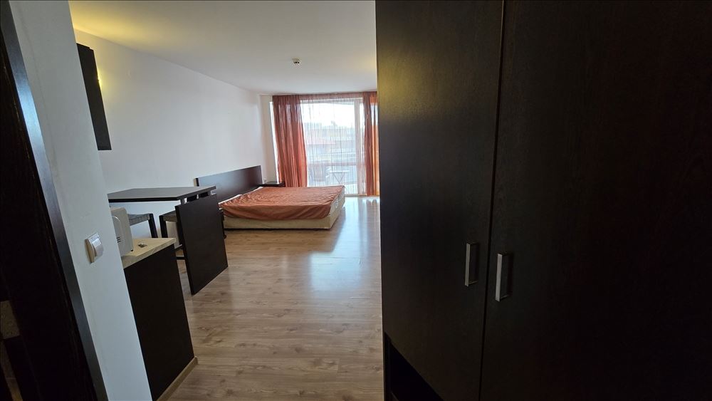 Елегантно студио в елитен комплекс в Сарафово – няколко крачки от плажа, лукс, СПА и басейн пред Вас