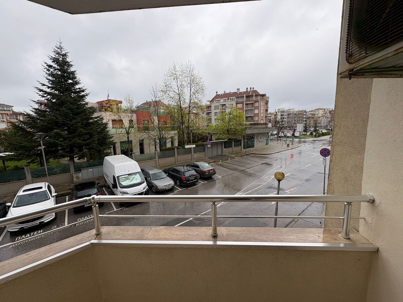 Просторно обзаведено студио в Поморие – източно изложение и отлична локация на 400 м от морето