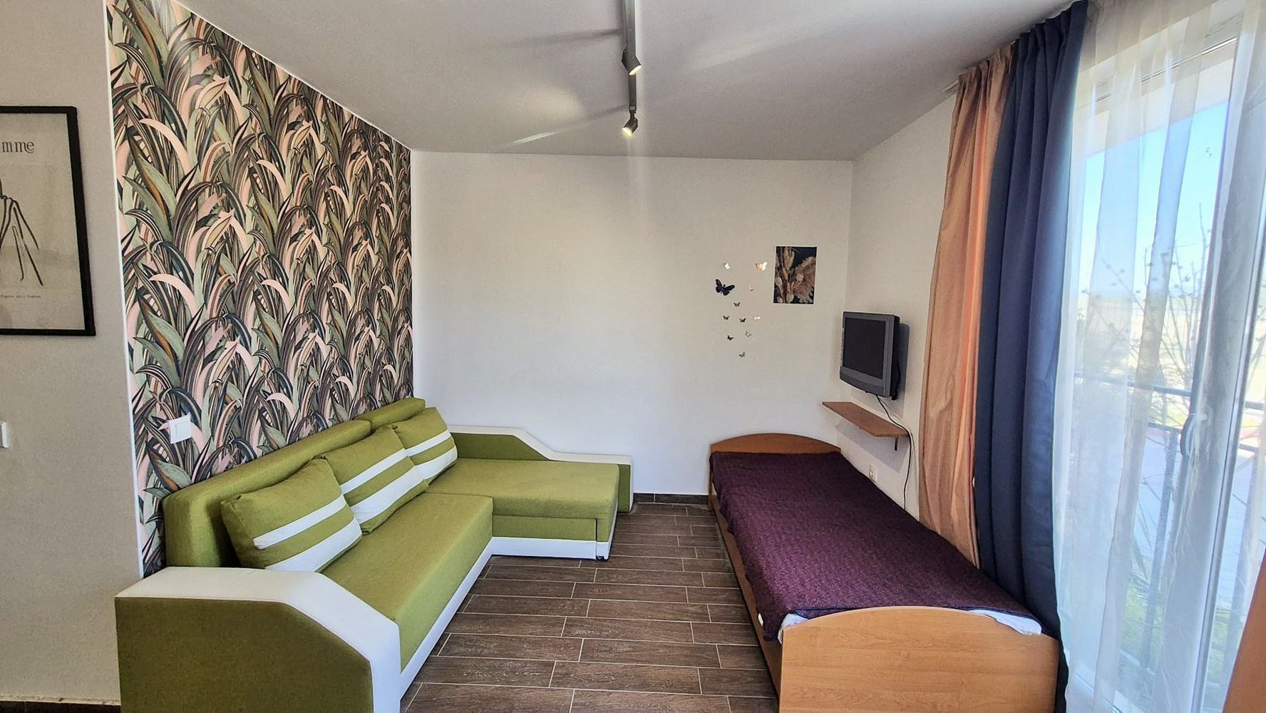 Просторно студио с ниска такса поддръжка в Слънчев бряг – отлична локация и готово за ползване